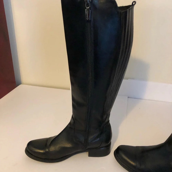 BLONDO Black Leather Riding Knee Boots w/Aquaprotect Women's Size 6 - Picture 7 of 16